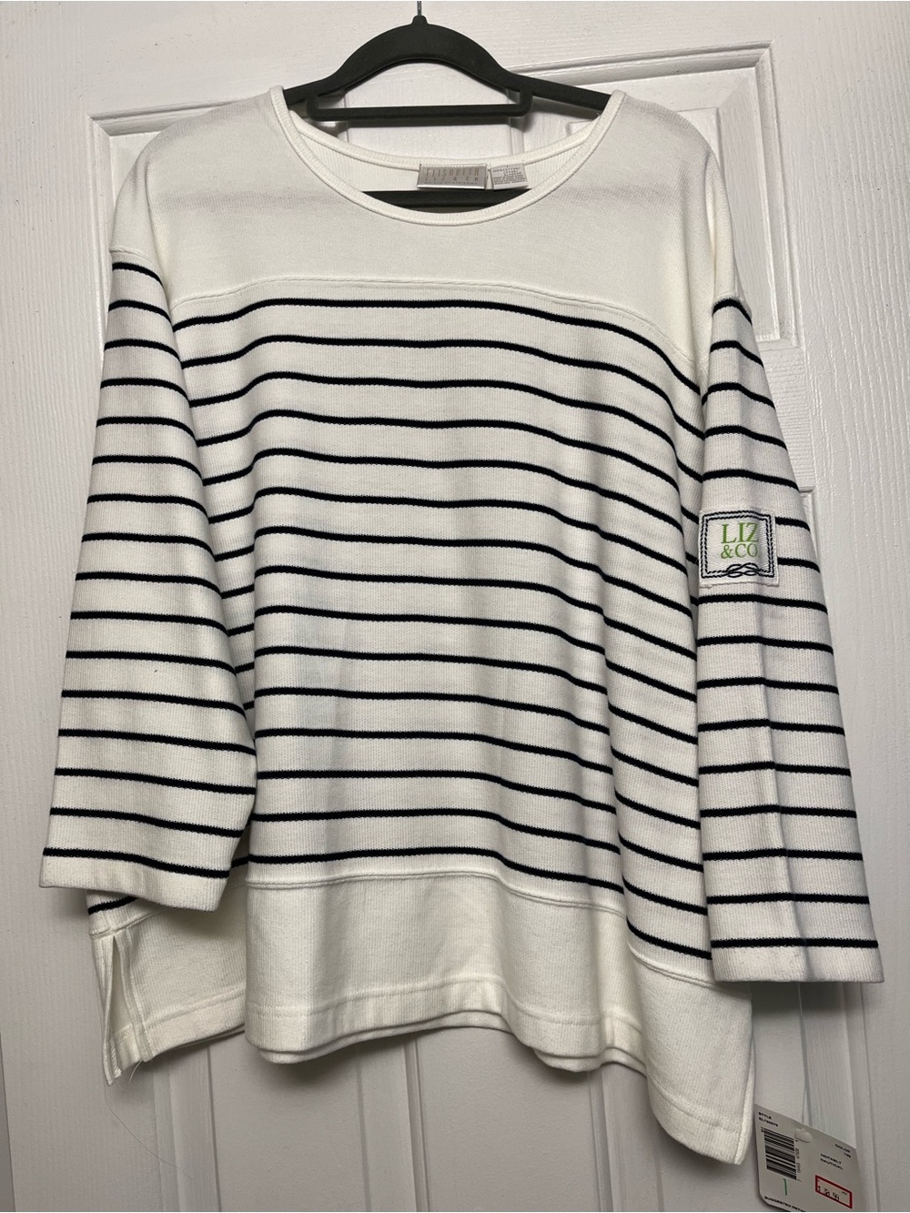 liz & co. White and Navy Striped Cotton Top